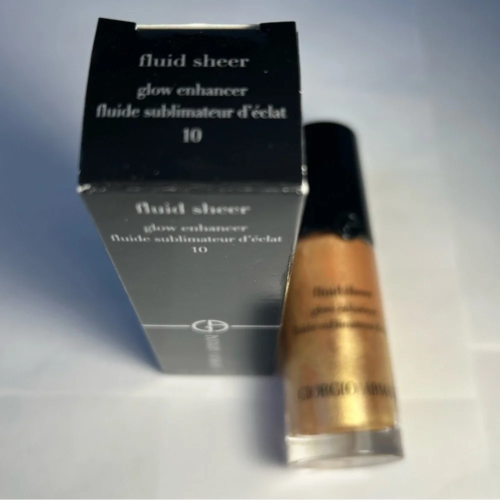 NWT🌷Armani Fluid Sheer Glow Enhancer Highlighter in “#10 Golden Bronze”